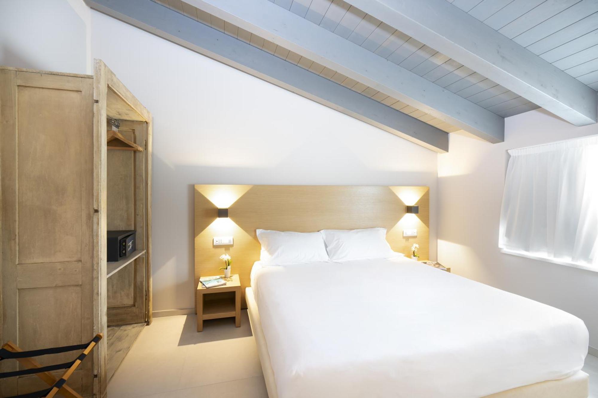 Ros'E Mari Green Home Hotel Oristano Zewnętrze zdjęcie